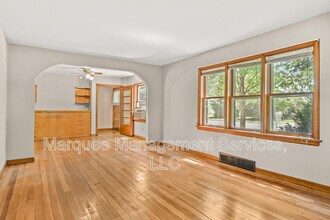 534 Wilson St in Sun Prairie, WI - Building Photo - Building Photo