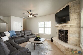 1526 Bonnyview Dr in Canyon Lake, TX - Building Photo - Building Photo