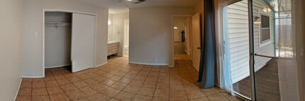 906 King Albert St, Unit A in Austin, TX - Foto de edificio - Building Photo