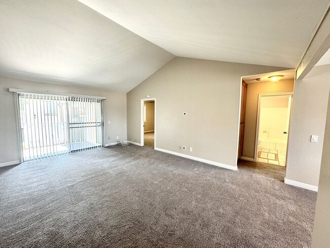 960 E Bonita Ave in Pomona, CA - Building Photo - Building Photo