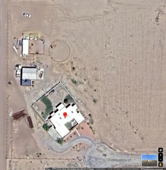 property at 120 Ranchitos Lindos Dr