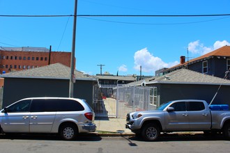 525 S Union Ave in Los Angeles, CA - Foto de edificio - Building Photo