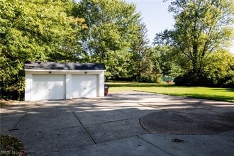 29396 Detroit Rd in Westlake, OH - Building Photo - Building Photo