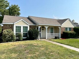 900 Elmhill Ct in Coppell, TX - Building Photo