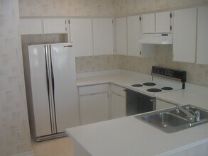 10417 Cresto Delsol Cir in Orlando, FL - Building Photo - Building Photo