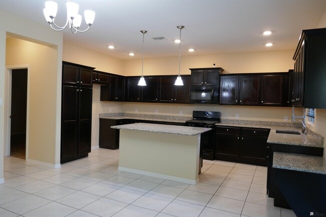 6549 E 35th Pl in Yuma, AZ - Building Photo - Building Photo