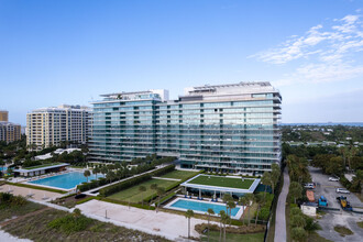 Oceana Key Biscayne in Key Biscayne, FL - Building Photo - Building Photo