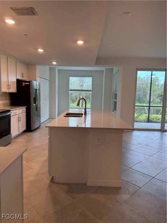 property at 14231 Heritage Landing Blvd