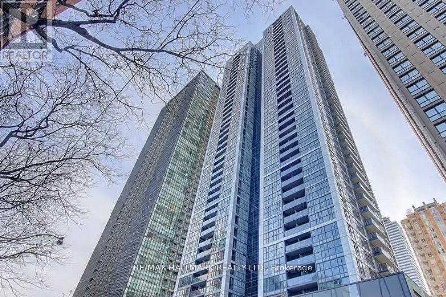 28-1128 Ted Rogers Way in Toronto, ON - Building Photo