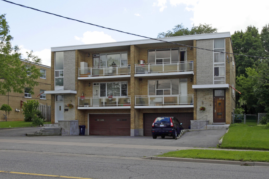 238-240 Wilmington Ave in Toronto, ON - Building Photo