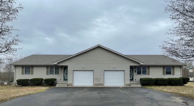 407-409 Walnut Rd in Boaz, KY - Building Photo - Building Photo