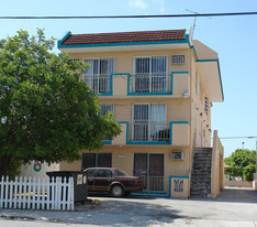 1318 NW 2nd St Apartments