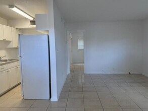 481 Sunshine Dr-Unit -C3 in Coconut Creek, FL - Foto de edificio - Building Photo