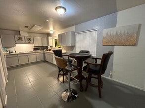 7016 Astronaut Ave in Las Vegas, NV - Building Photo - Building Photo