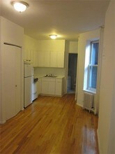 1435 1st Avenue-Unit -#RS5 in New York, NY - Building Photo - Building Photo