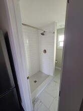 6204 Pennsylvania Ave in New Port Richey, FL - Foto de edificio - Building Photo