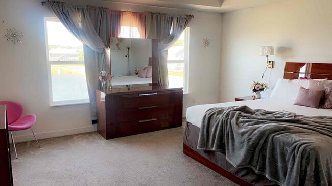 property at 16148 Lavina Ln