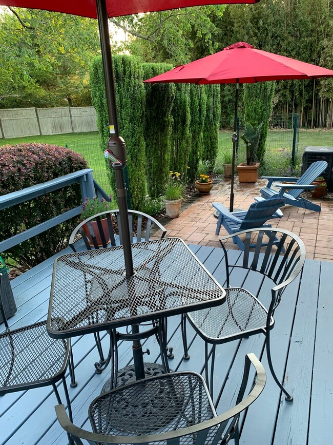 24 Worthy Way in Shelter Island, NY - Foto de edificio - Building Photo