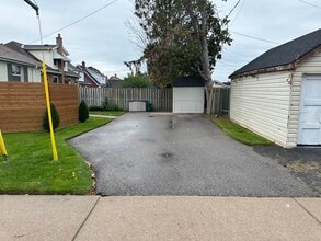 120 Central Park Blvd N in Oshawa, ON - Building Photo - Building Photo