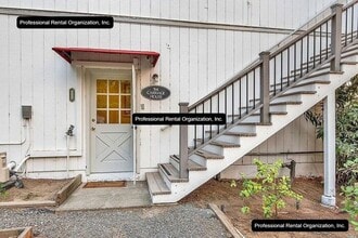 29955 River Rd in Cloverdale, CA - Building Photo - Building Photo