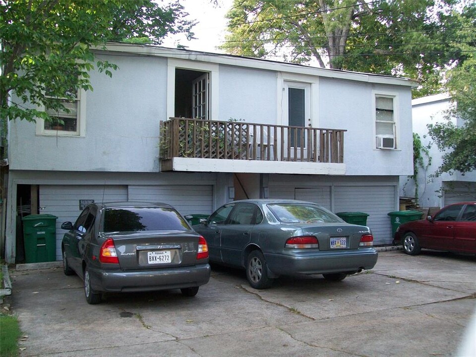 1824 W Main St-Unit -1/2 in Houston, TX - Building Photo