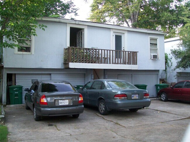 property at 1826 W Main St