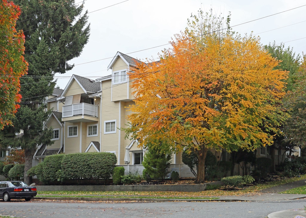 1515 Charles St Apartments | Vancouver, BC Apartments For Rent