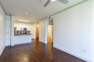 Park Central in Concord, CA - Foto de edificio - Interior Photo