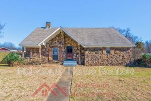 5164 Brushwood Dr in Memphis, TN - Building Photo