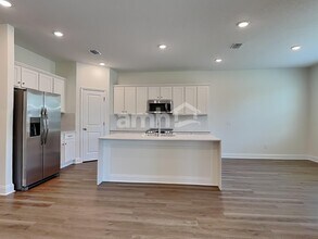 5636 Oesterle Rd in St. Cloud, FL - Building Photo - Building Photo
