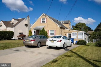 17 Franklin Rd in Glassboro, NJ - Foto de edificio - Building Photo