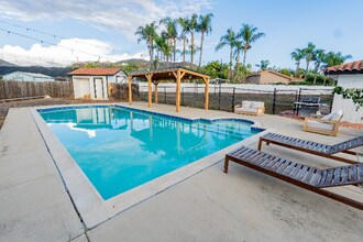 2012 Troy Pl in Vista, CA - Building Photo - Building Photo