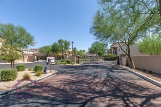 2821 S Skyline Dr-Unit -UNIT 112 in Mesa, AZ - Building Photo - Building Photo