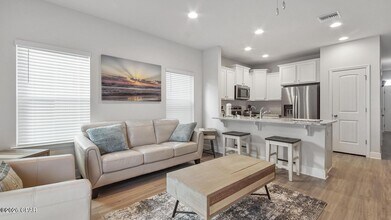 7672 Shadow Lake Dr in Panama City Beach, FL - Building Photo - Building Photo