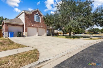 2994 Palomino Pass in Seguin, TX - Building Photo - Building Photo