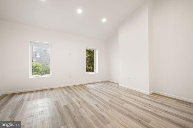 1633 Germantown Ave in Philadelphia, PA - Foto de edificio - Building Photo