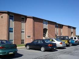 College Park Commons in Shippensburg, PA - Foto de edificio