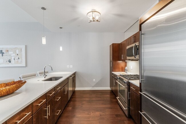 43 Westland Ave, Unit A206 in Boston, MA - Building Photo - Building Photo