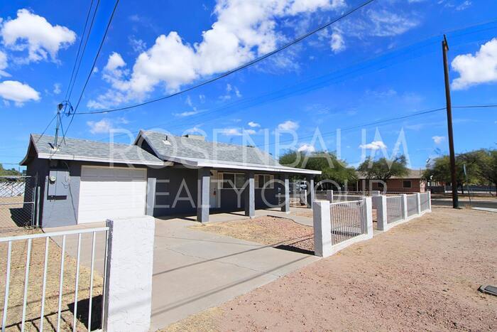 226 E 2nd Ave in Casa Grande, AZ - Building Photo