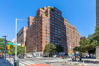 1523-1535 Second Ave in New York, NY - Building Photo - Building Photo