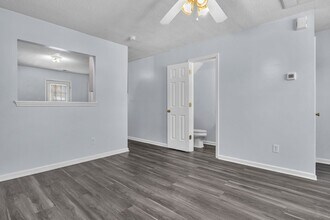 807 Timberlake Trail in Jacksonville, NC - Building Photo - Building Photo