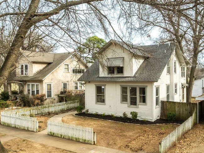 property at 518 Lecta Ave