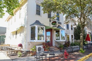 1830 Parmenter St in Middleton, WI - Building Photo