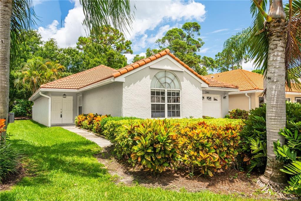 2141 SW Olympic Club Terrace in Palm City, FL - Building Photo