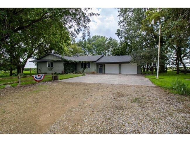 property at 11197 608th Ave