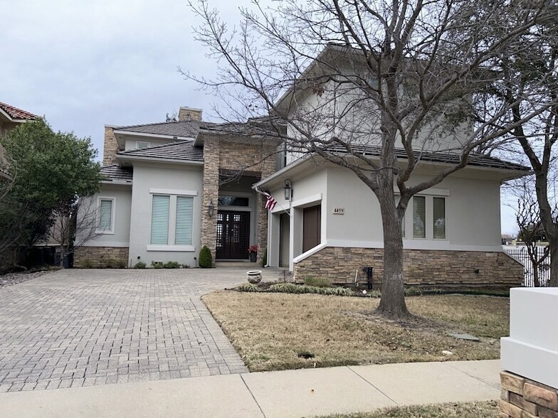 4459 Lena Ln in Irving, TX - Building Photo