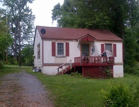 34 Maple St in Clarksville, TN - Building Photo - Building Photo