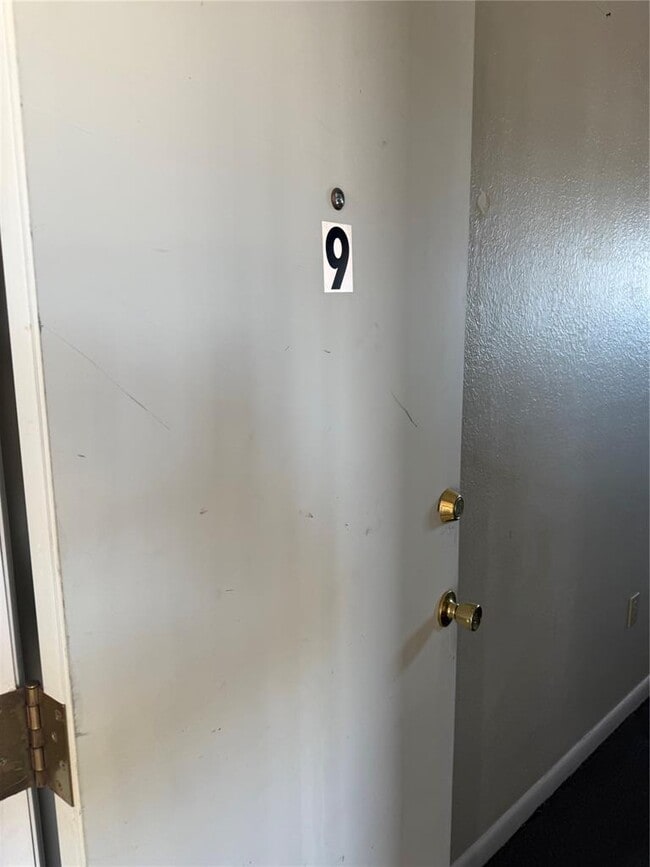 1020 S Rock Island Ave in El Reno, OK - Building Photo - Building Photo