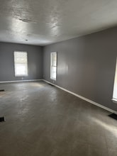 516 Washington Ave in Girard, OH - Building Photo - Building Photo