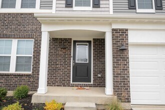 5762 Azra Ct in Morrow, OH - Building Photo - Building Photo